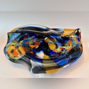 Romanian lan Nemtoi Hand Blown
Art Glass Vessel Bowl Vase Sculpture.